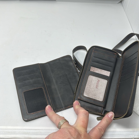 Megshi wallet set of 2 - Picture 2 of 7